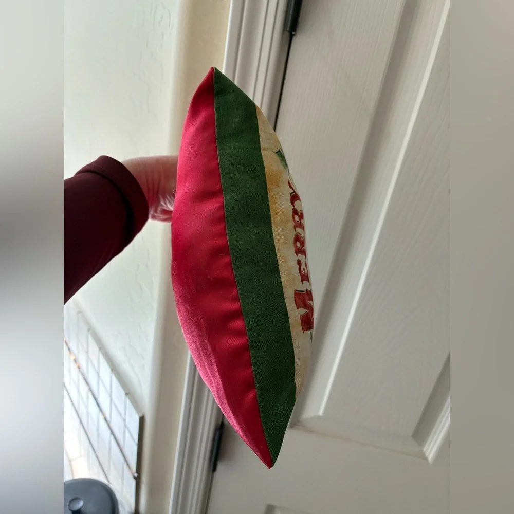Express festive pillows